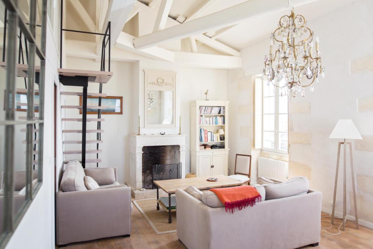 XVIII Century Gem With Magnificent Views Of The Harbour With A Private Garage Lägenhet Saint-Martin-de-Ré Exteriör bild